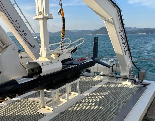 Klein side scan sonar system for seabed mapping and mine countermeasures